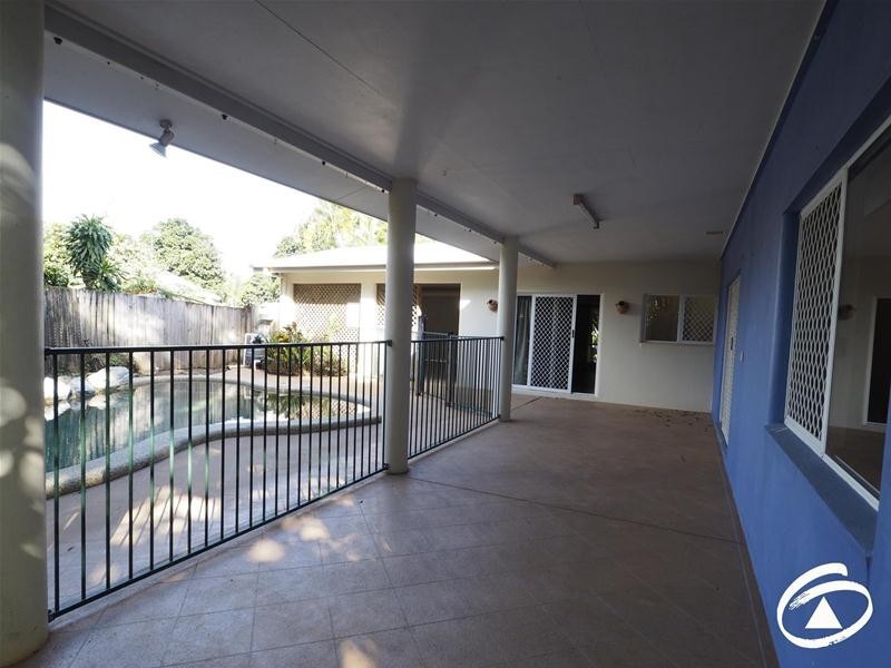 4 Edmonds Close, Bentley Park QLD 4869