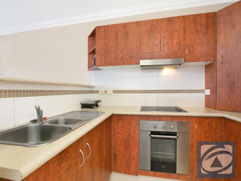 204/4 Grantala Street, Manoora QLD 4870