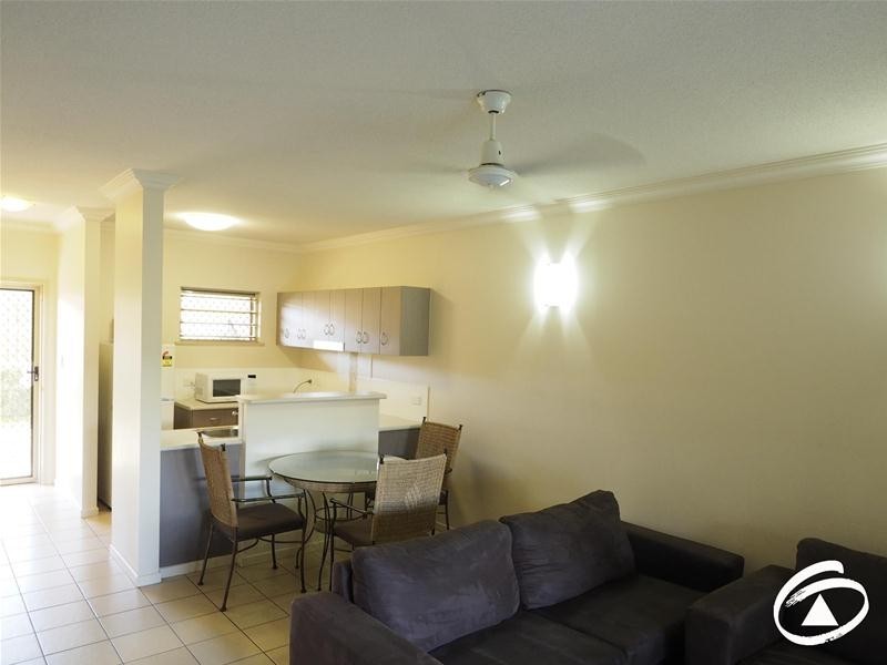 102/1 Maytown Close, Manoora QLD 4870