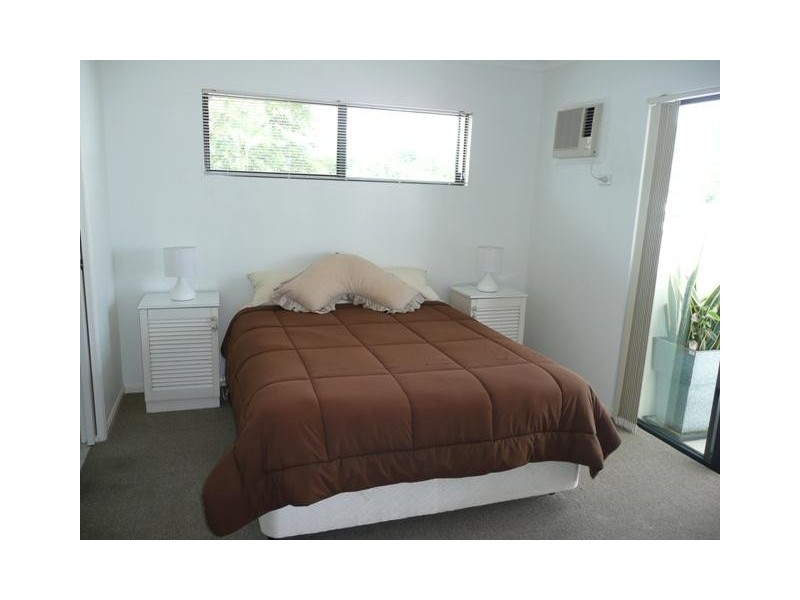 34/44-50 Pease Street, Manunda QLD 4870