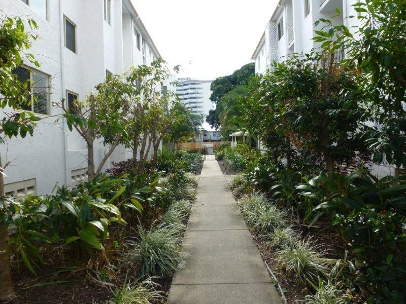 8B/210 Grafton Street, Cairns QLD 4870