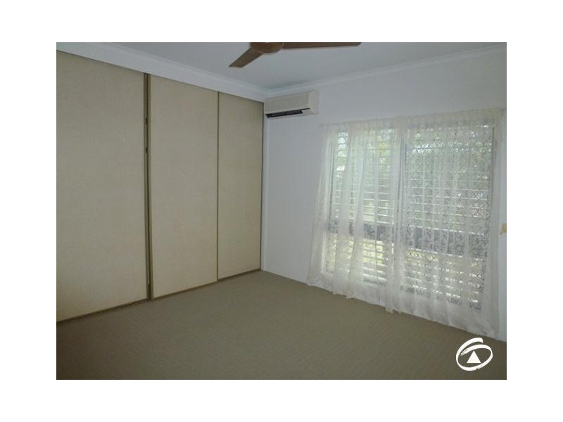 2/64 Boden Street, Edge Hill QLD 4870