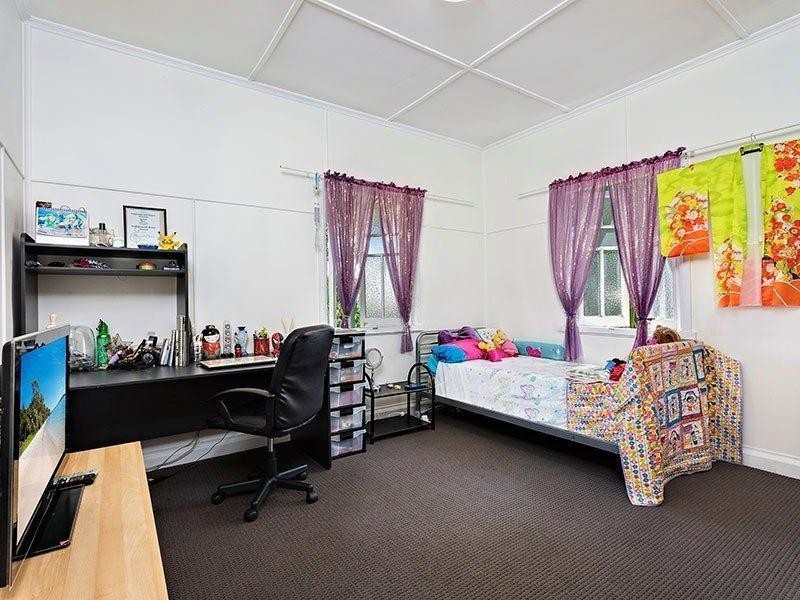 45 Macnamara Street, Manunda QLD 4870