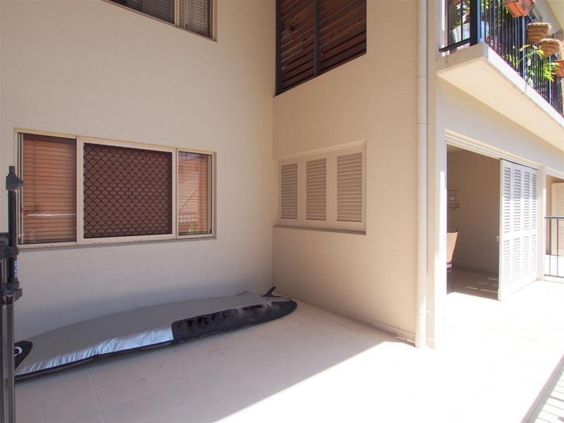 302/53-57 Clifton Road, Clifton Beach QLD 4879