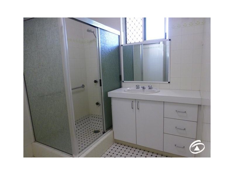 43 Angela Street, Woree QLD 4868