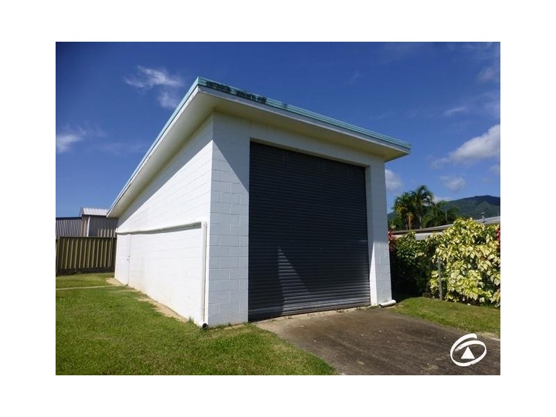 43 Angela Street, Woree QLD 4868