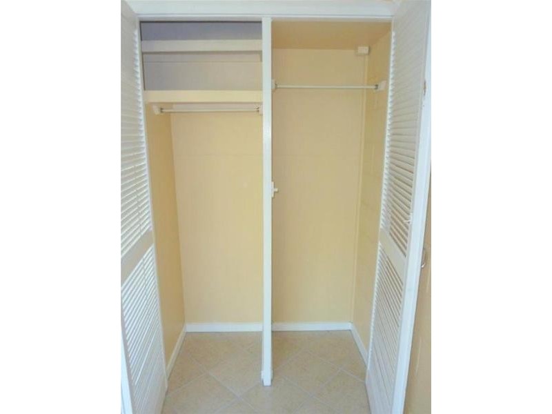 Holloways Beach QLD 4878