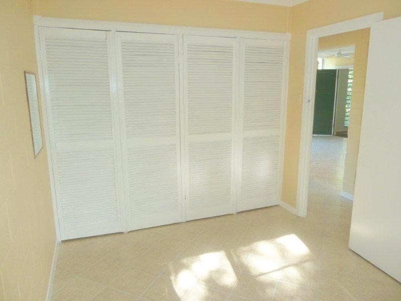 Holloways Beach QLD 4878