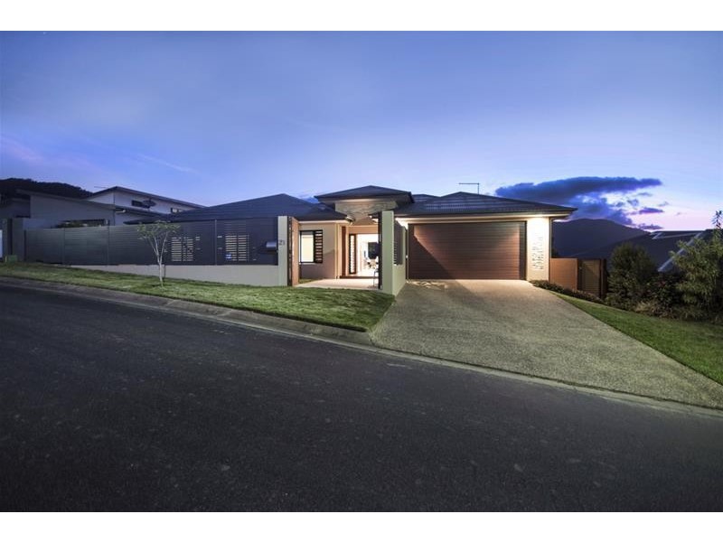 21 The Peak, Brinsmead QLD 4870