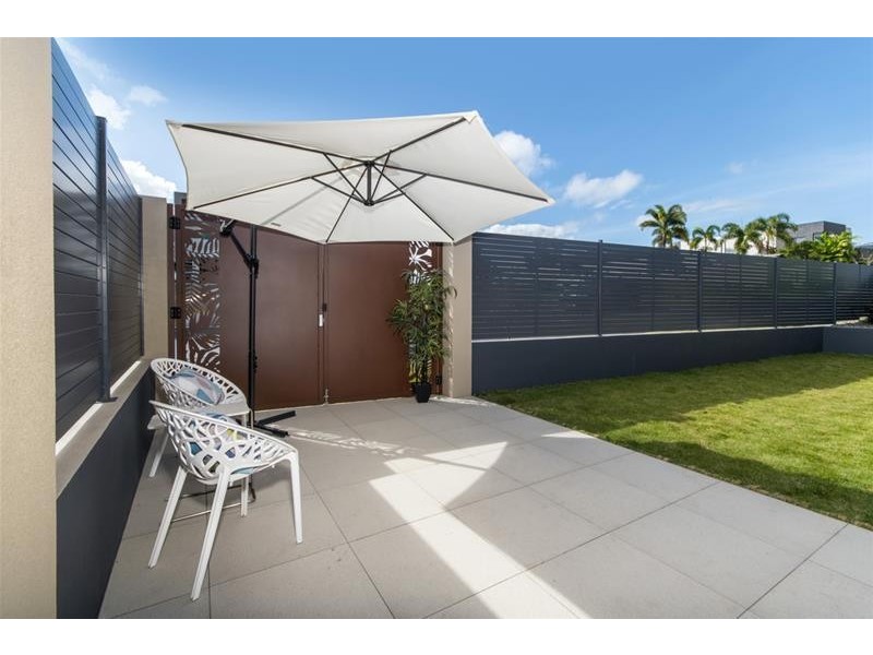 21 The Peak, Brinsmead QLD 4870