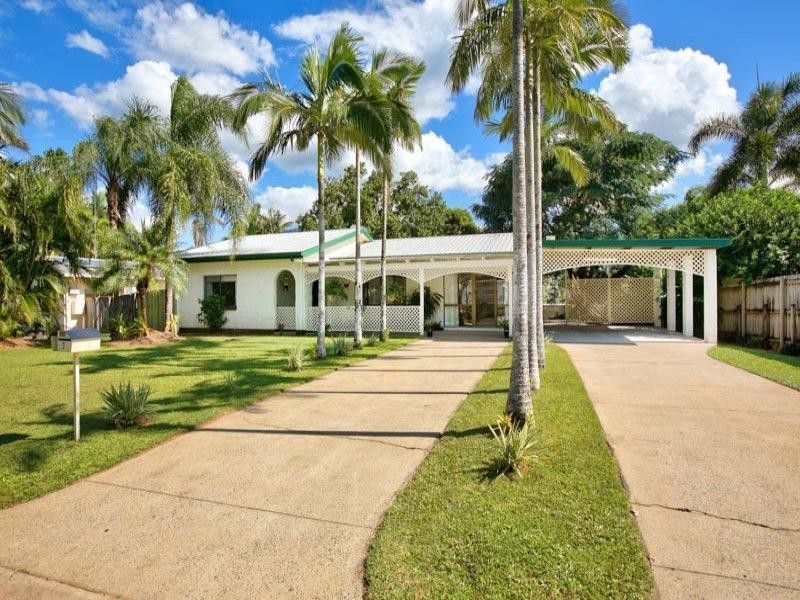 7 Kitava Street, Trinity Beach QLD 4879