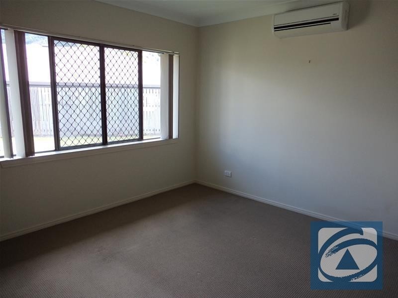 50 Sunbird Drive, Bayview Heights QLD 4868