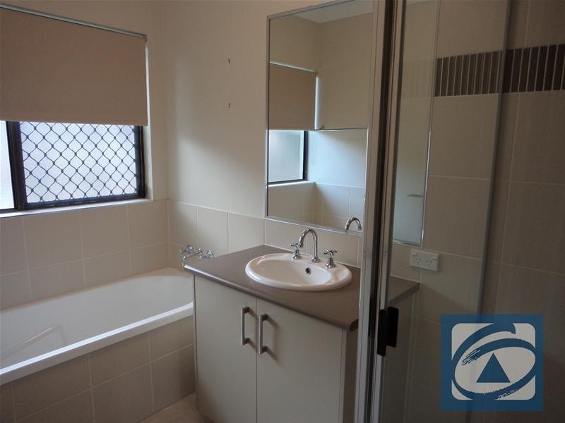 50 Sunbird Drive, Bayview Heights QLD 4868