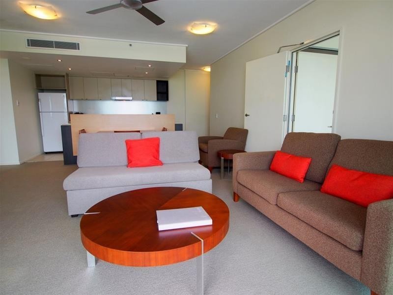 20706/99 The Esplanade, Cairns City QLD 4870