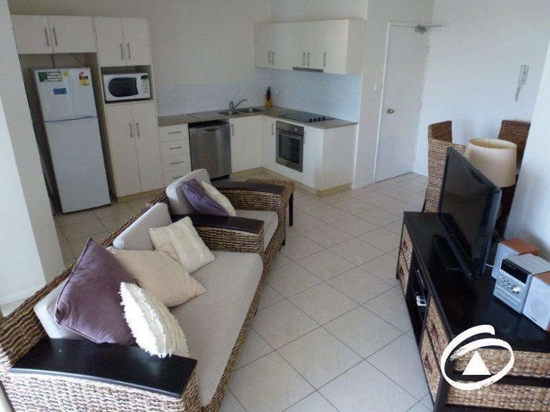7B/210 Grafton  Street, Cairns North QLD 4870