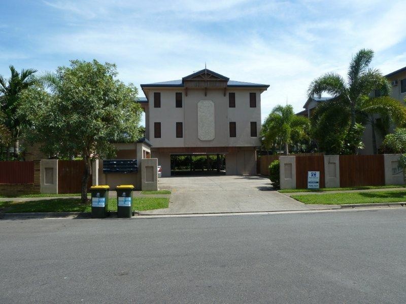 203/4 Grantala Street, Manoora QLD 4870