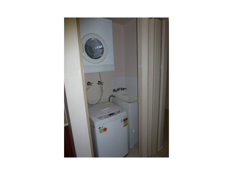 203/4 Grantala Street, Manoora QLD 4870