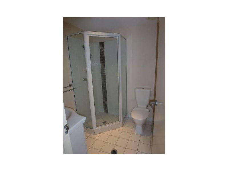 203/4 Grantala Street, Manoora QLD 4870