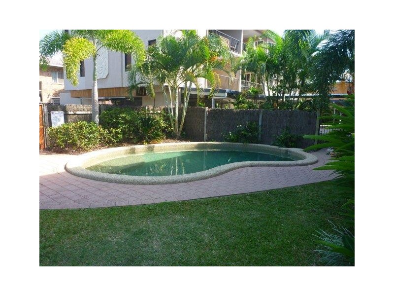 203/4 Grantala Street, Manoora QLD 4870