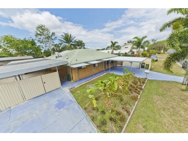 Bentley Park QLD 4869