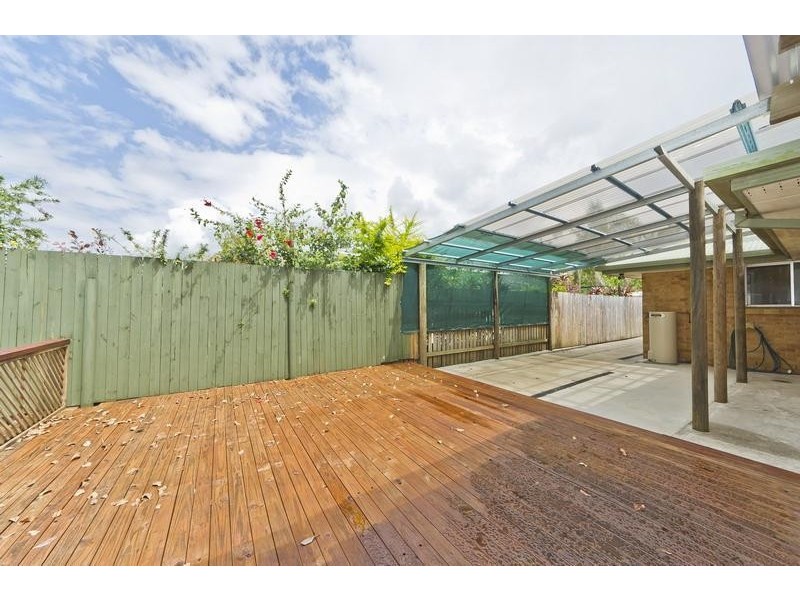 Bentley Park QLD 4869