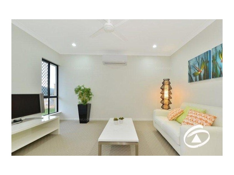 13 Laguna Avenue, Redlynch QLD 4870