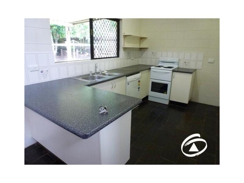 2/12 Madang Street, Trinity Beach QLD 4879