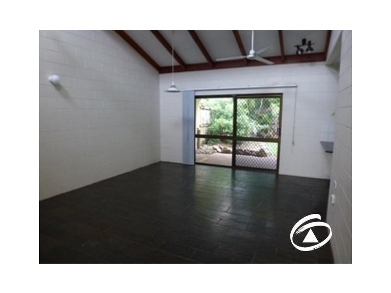 2/12 Madang Street, Trinity Beach QLD 4879