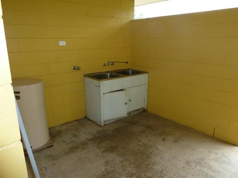 2/15 Mahogany Street, Manoora QLD 4870