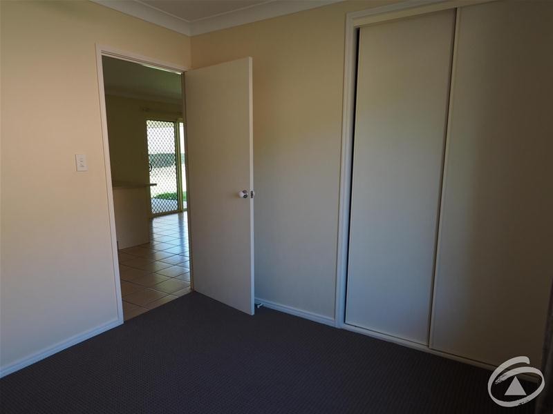 6 Gavin Hamilton Close, Redlynch QLD 4870