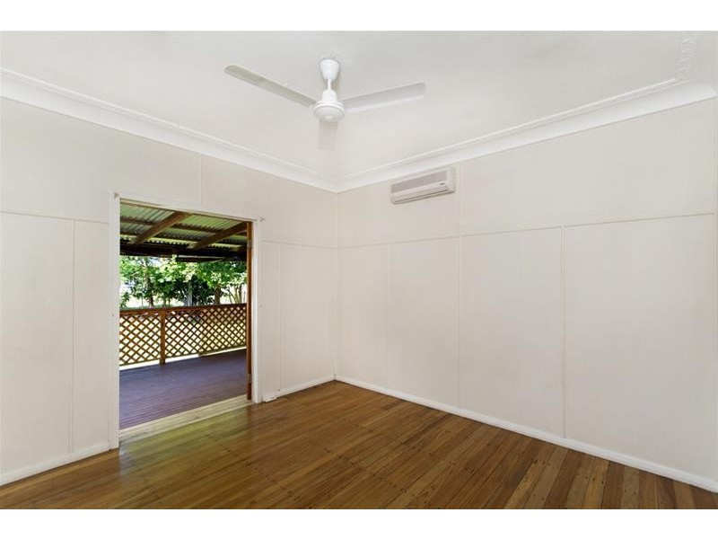 15 Moody Street, Manunda QLD 4870