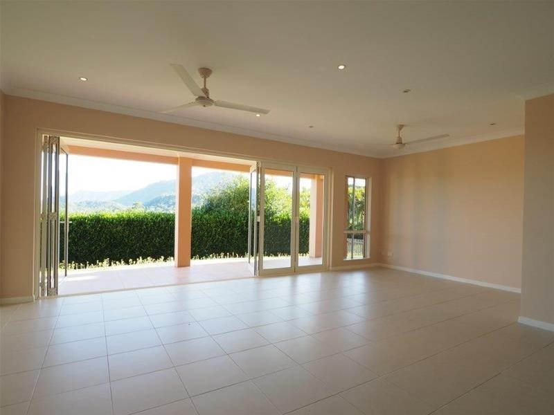 79 Nolan Street, Whitfield QLD 4870