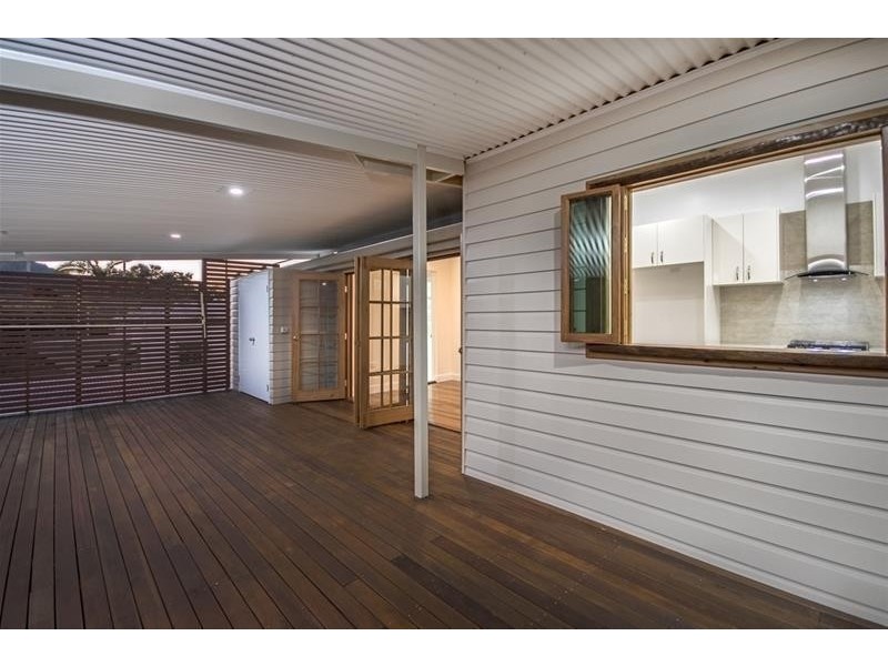 31 Cairns Street, Cairns North QLD 4870