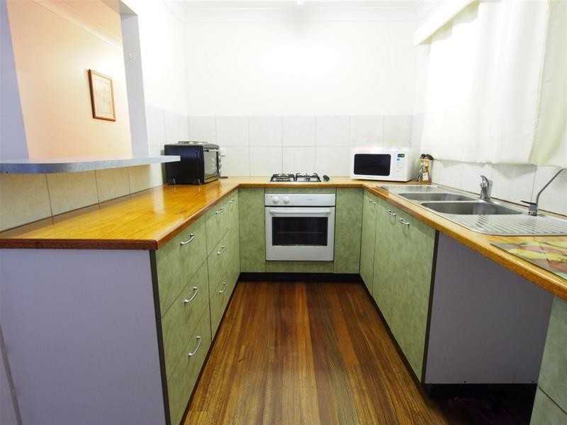 87 Mayers Street, Manoora QLD 4870