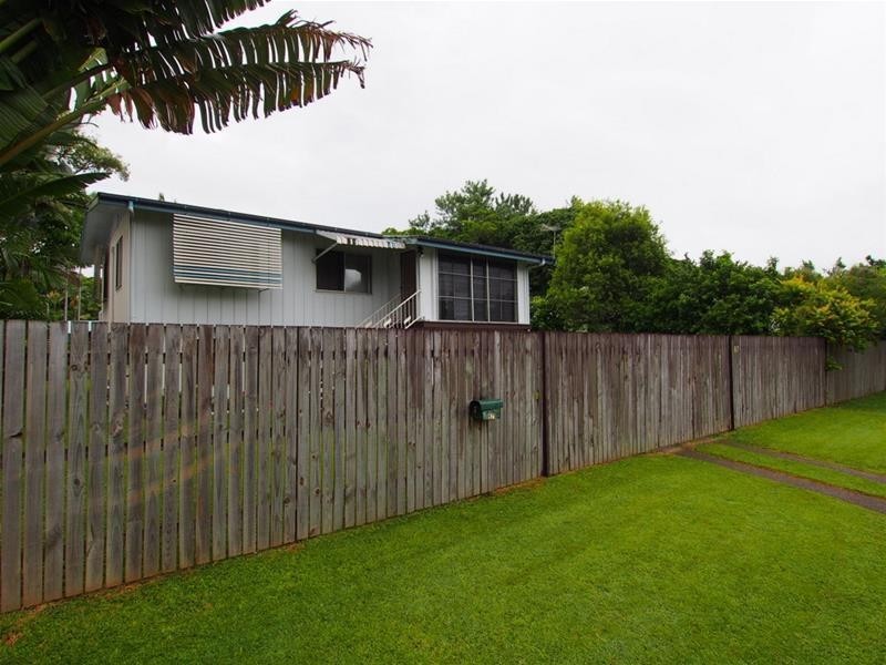 87 Mayers Street, Manoora QLD 4870