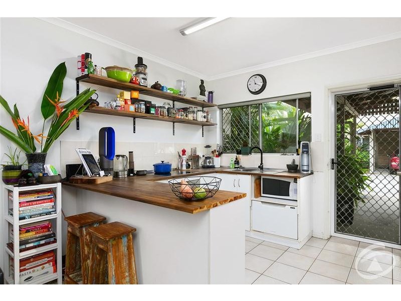 2/44 Trinity Beach Road, Trinity Beach QLD 4879