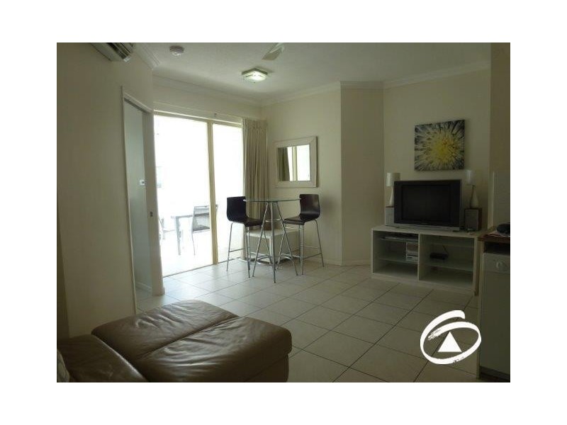 8A/210 Grafton Street, Cairns North QLD 4870