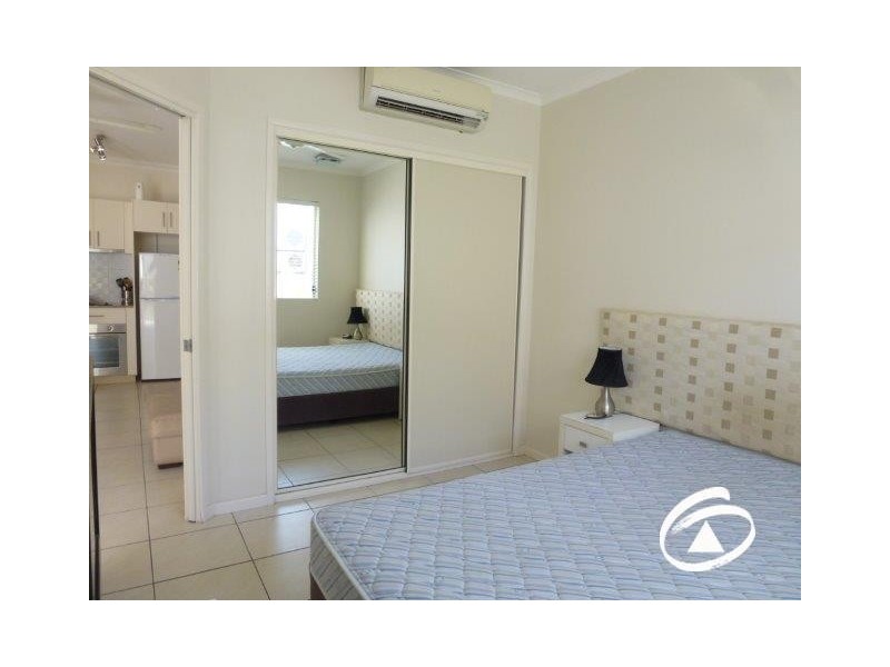 8A/210 Grafton Street, Cairns North QLD 4870