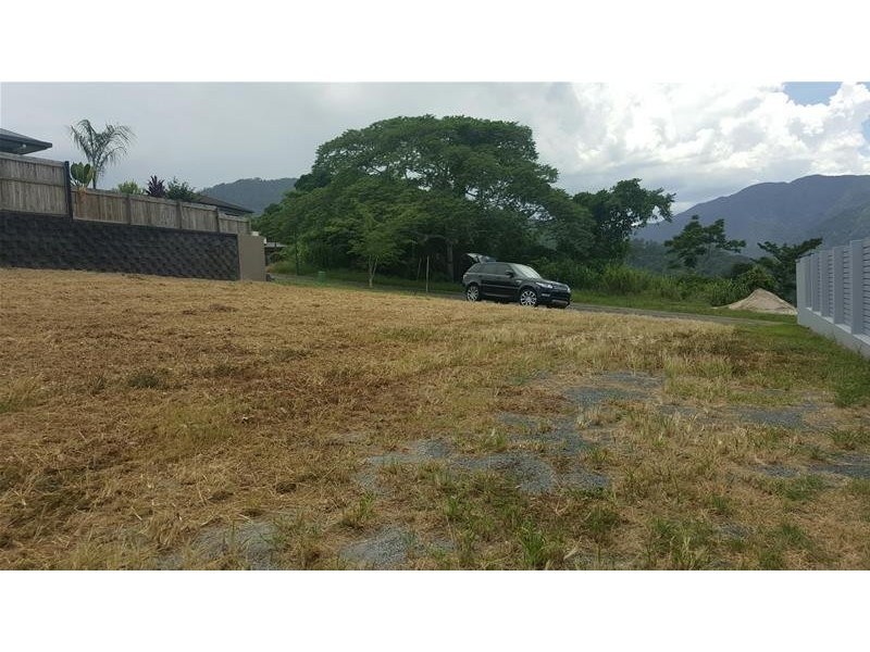 50-52 The Peak, Brinsmead QLD 4870