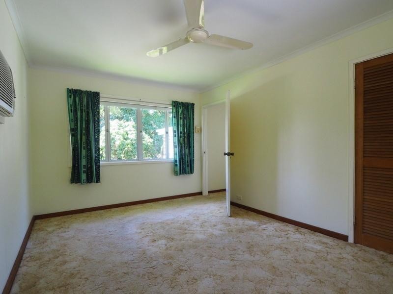 13 Ray Street, Yorkeys Knob QLD 4878