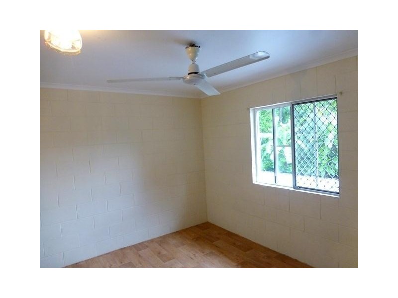 8/73-75 Toogood Road, Woree QLD 4868