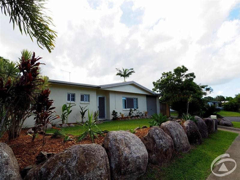 33 Tiffany Street, White Rock QLD 4868