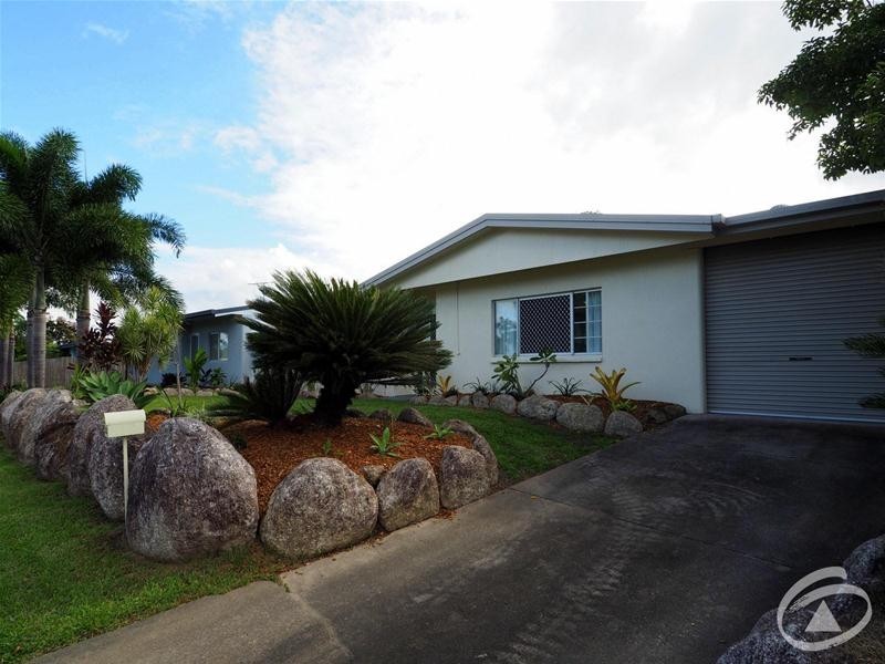 33 Tiffany Street, White Rock QLD 4868