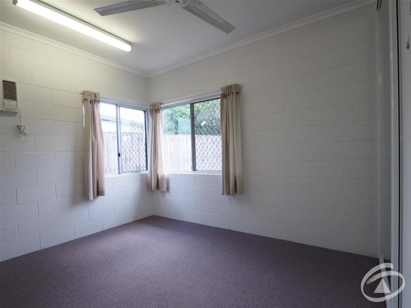 33 Tiffany Street, White Rock QLD 4868