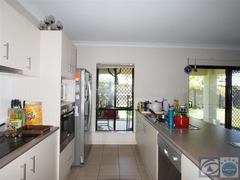 6 Rothesay Bend, Trinity Park QLD 4879