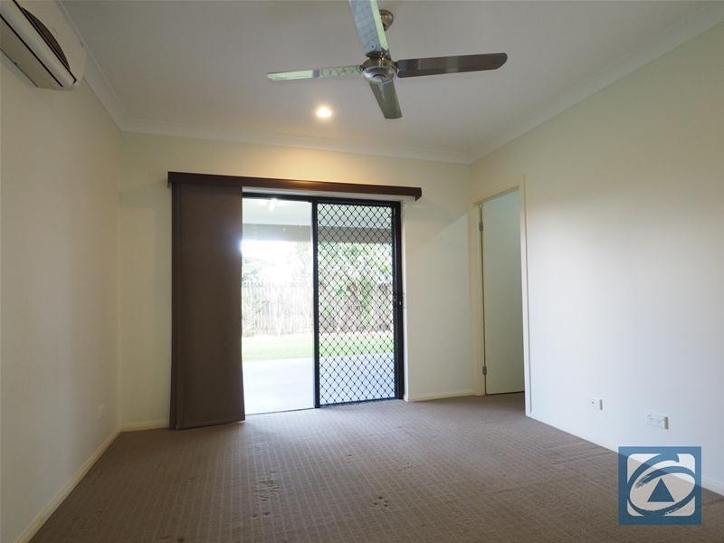 165 Timberlea  Drive, Bentley Park QLD 4869