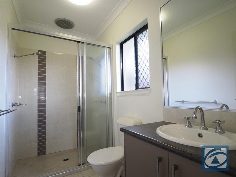 165 Timberlea  Drive, Bentley Park QLD 4869