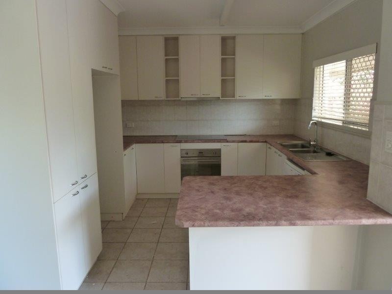 3 Wheeler Court, Brinsmead QLD 4870