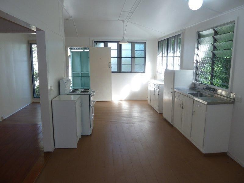 Cairns North QLD 4870