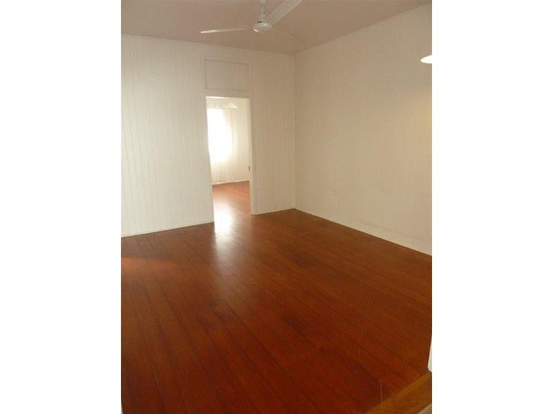 Cairns North QLD 4870